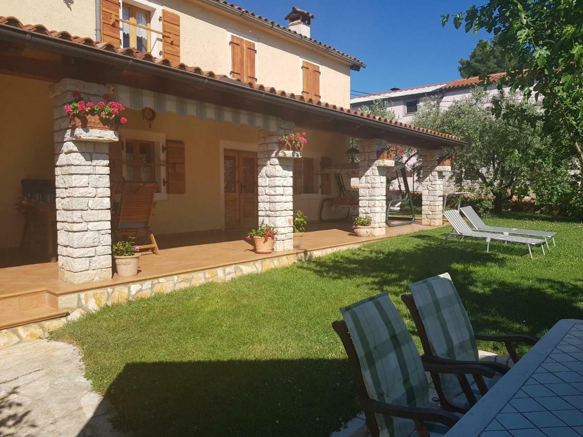 Villa Casa Istria Buje Exterior foto